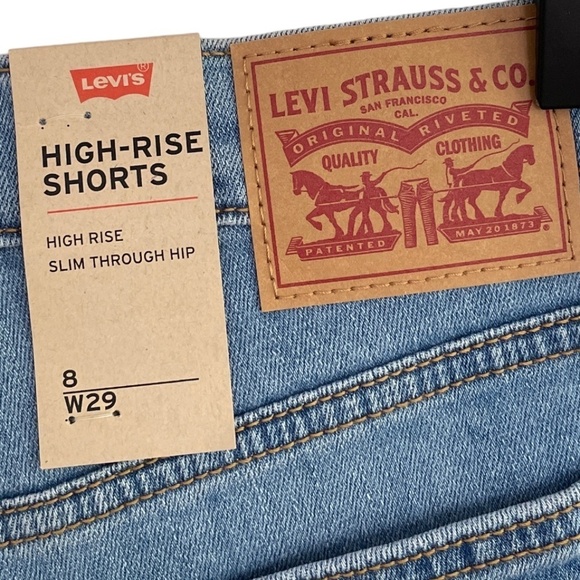 NWT Levi's High Rise Jean Shorts Cutoff - Picture 9 of 10